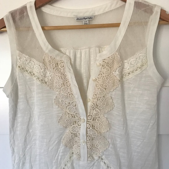 White embroidered top - Picture 2 of 4